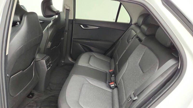 2024 Kia Niro EV Wave