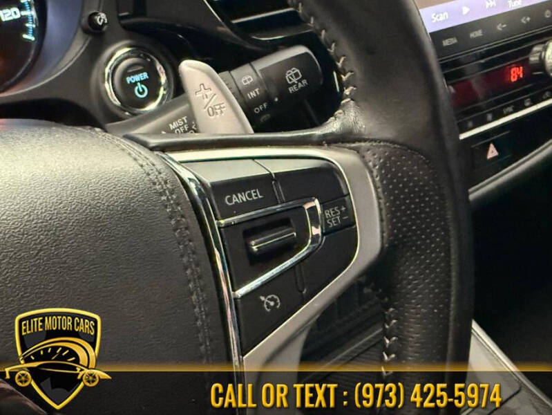 2022 Mitsubishi Outlander PHEV SEL