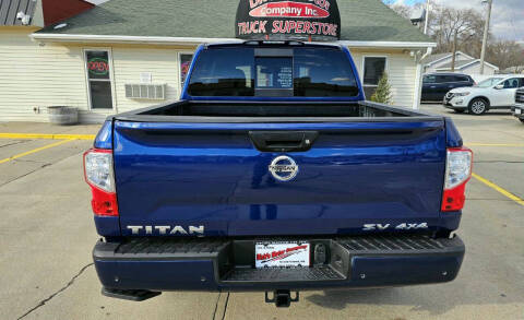 2021 Nissan Titan SV