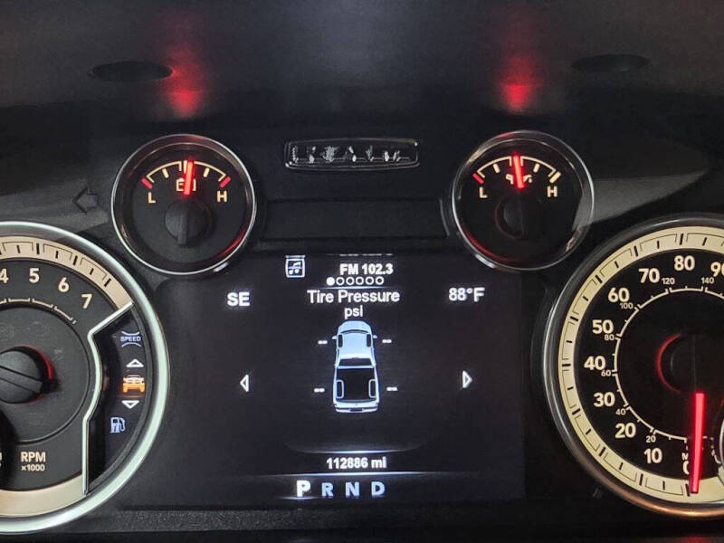 2017 RAM 1500 SLT