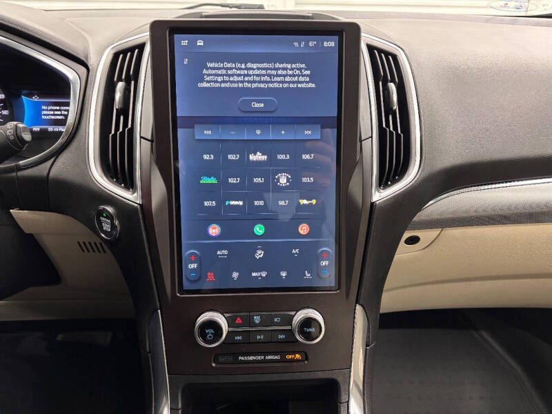 2021 Ford Edge Titanium