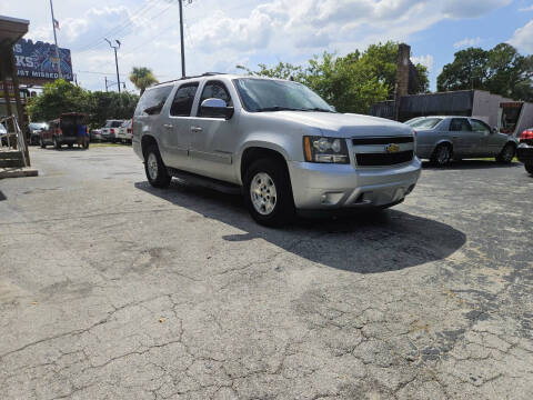 2014 Chevrolet Suburban LT