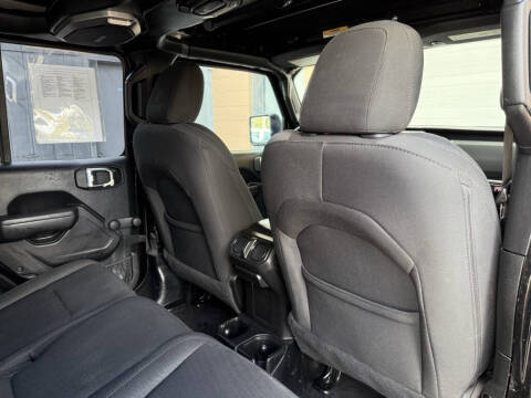 2020 Jeep Gladiator Sport