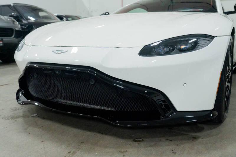2019 Aston Martin Vantage