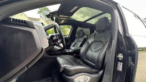 2016 Porsche Cayenne S