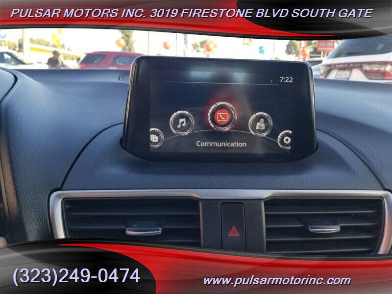 2018 Mazda MAZDA3 Sport