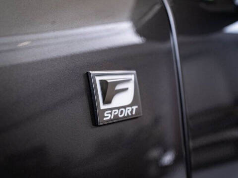 2022 Lexus LX 600 F SPORT Handling