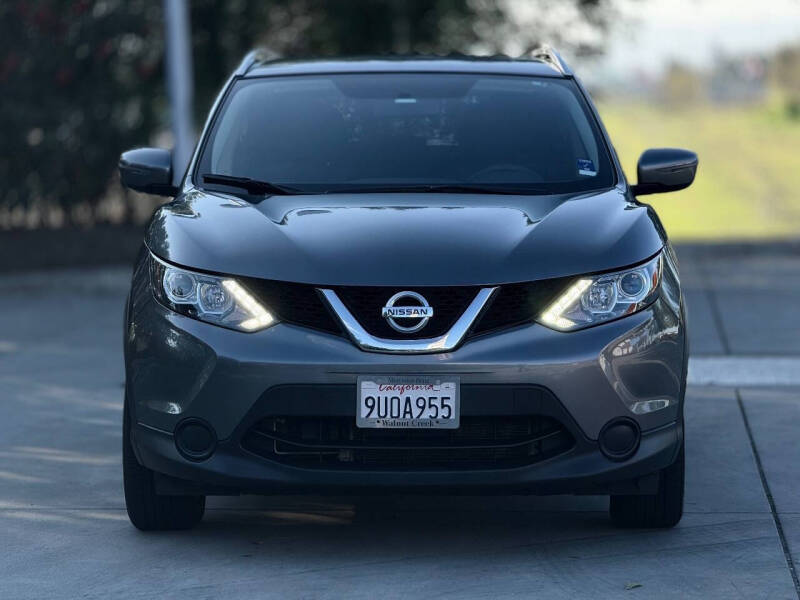2017 Nissan Rogue Sport SV