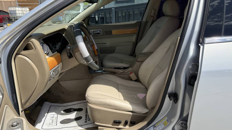 2006 Lincoln Zephyr