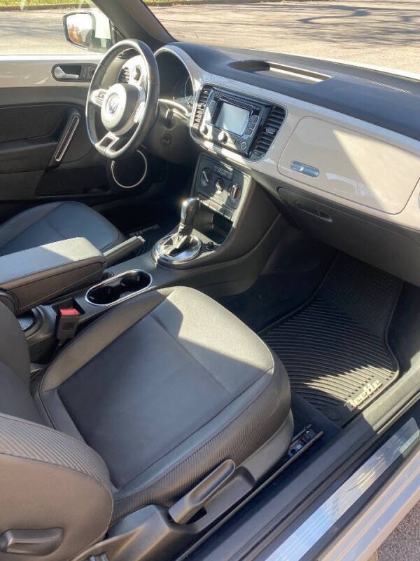 2012 Volkswagen Beetle 2.5L