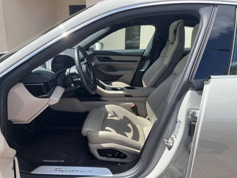 2022 Porsche Taycan 4S