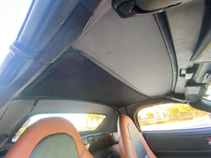 2001 Toyota MR2 Spyder