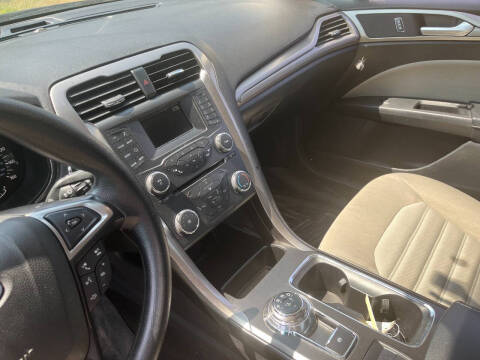 2018 Ford Fusion S