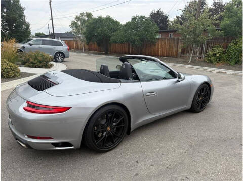 2017 Porsche 911 Carrera