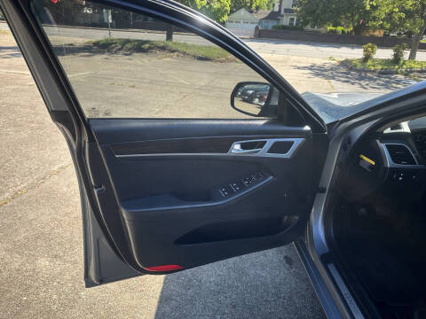 2016 Hyundai Genesis 3.8L