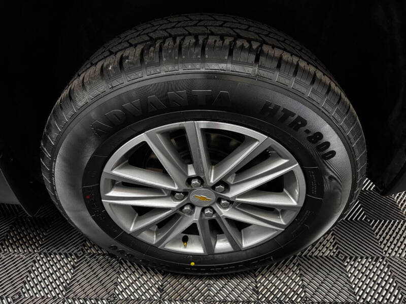 2022 Chevrolet Traverse LT Cloth