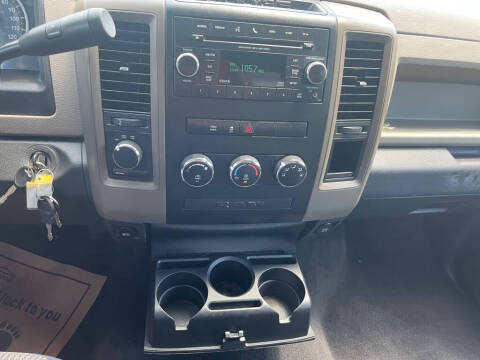 2012 RAM 1500 ST