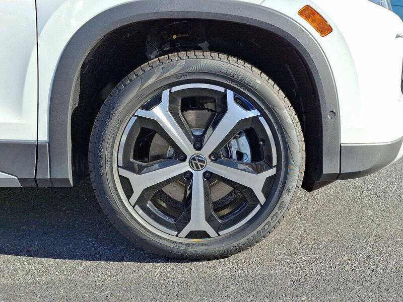 2026 Volkswagen Tiguan SE 4Motion