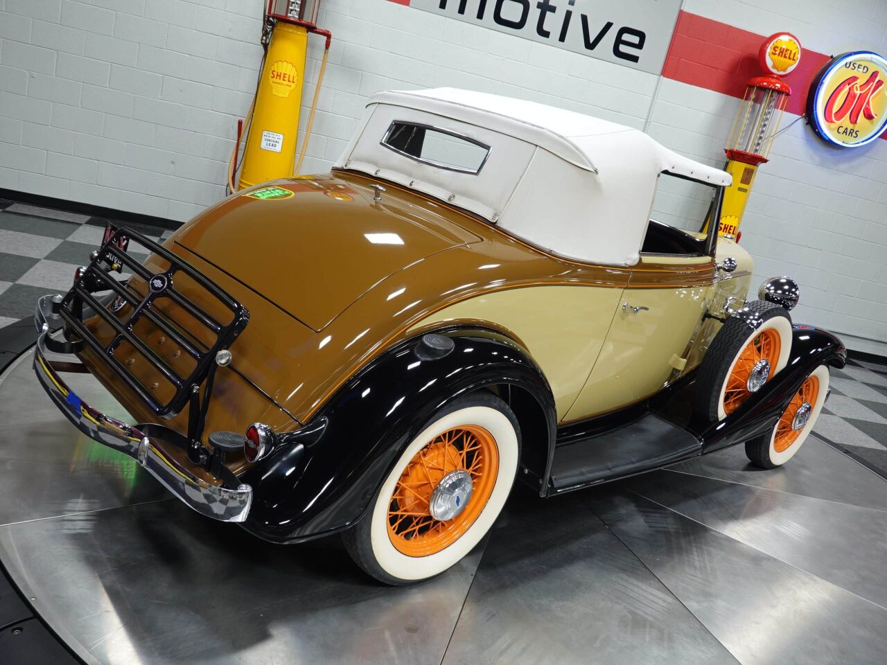 1933 Chevrolet Master Deluxe 62