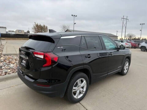 2024 GMC Terrain SLE