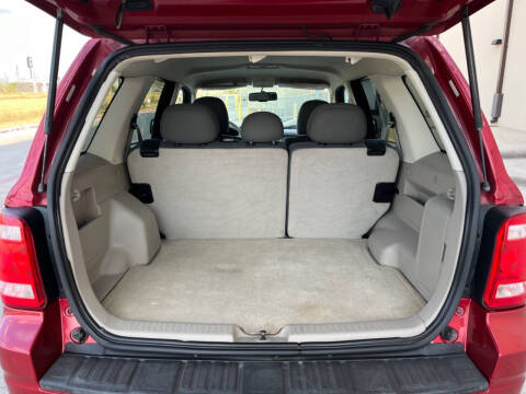 2009 Ford Escape XLT