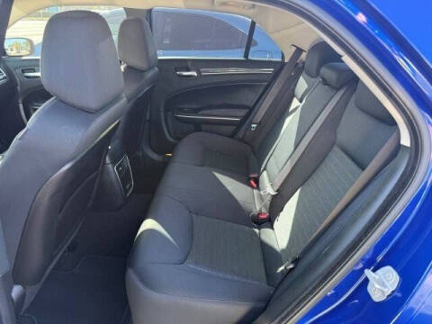 2019 Chrysler 300 Touring