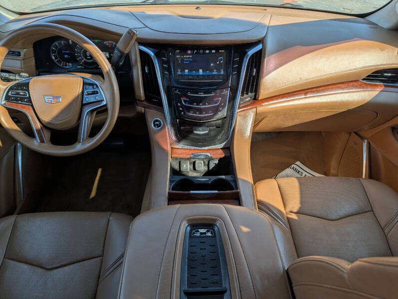 2016 Cadillac Escalade ESV Platinum
