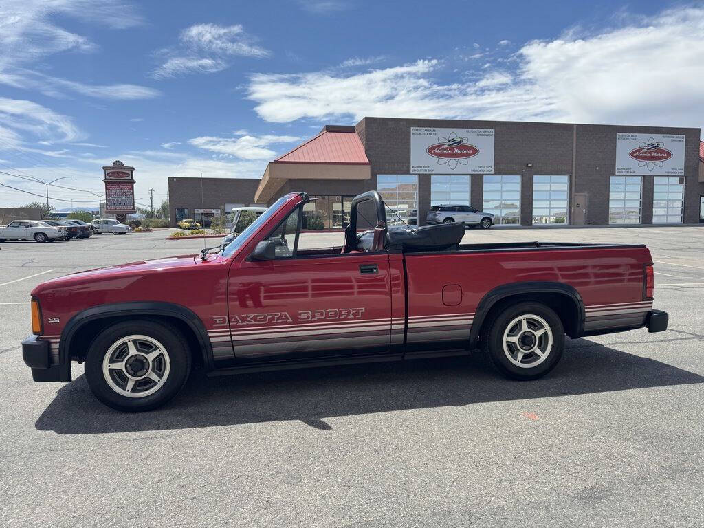 1989 Dodge Dakota 8
