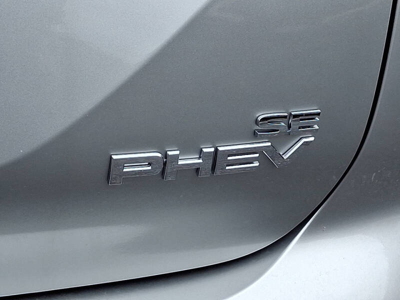 2025 Mitsubishi Outlander PHEV SE