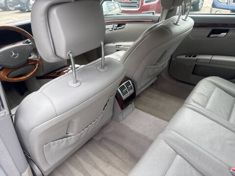 2010 Mercedes-Benz S-Class S 550