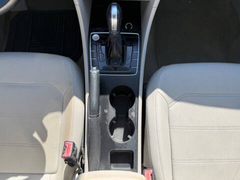 2015 Volkswagen Passat 1.8T Limited Edition