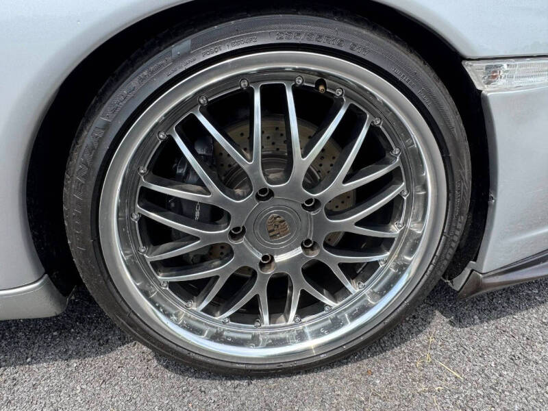 1999 Porsche 911 Carrera