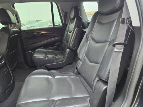 2019 Cadillac Escalade Luxury