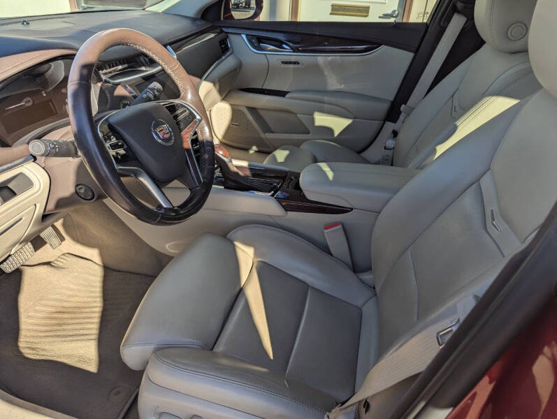 Image of 2014 Cadillac XTS Luxury Collection