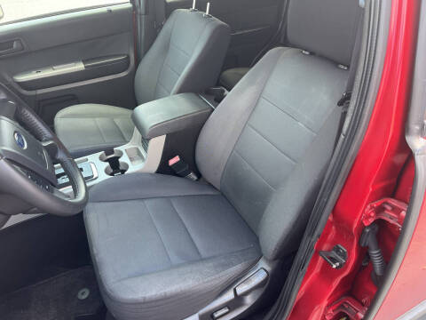 2011 Ford Escape XLT