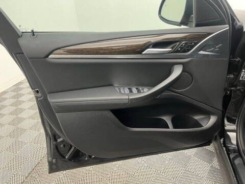 2024 BMW X4 xDrive30i