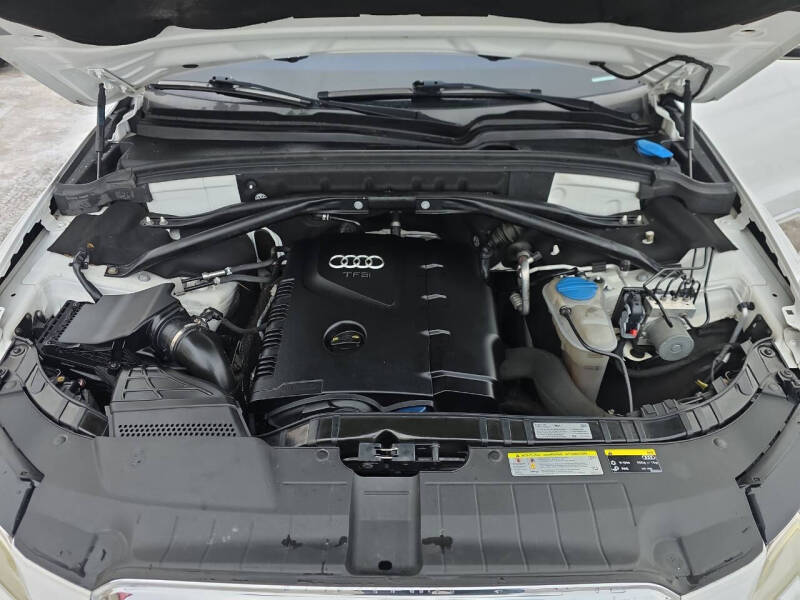 2016 Audi Q5 2.0T quattro Premium Plus