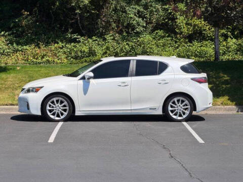 2013 Lexus CT 200h