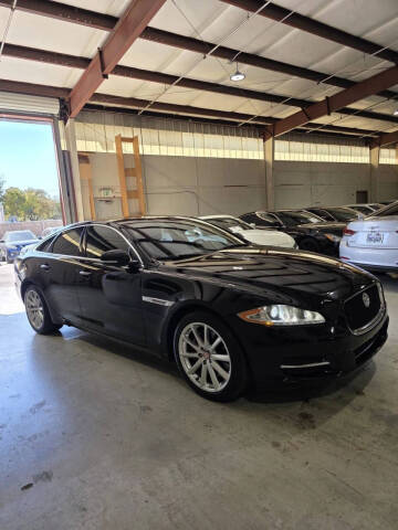 2013 Jaguar XJ