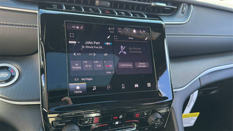 2025 Jeep Grand Cherokee Laredo X