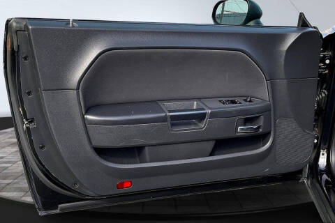 2012 Dodge Challenger SXT