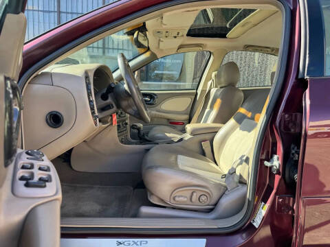 2005 Pontiac Bonneville GXP