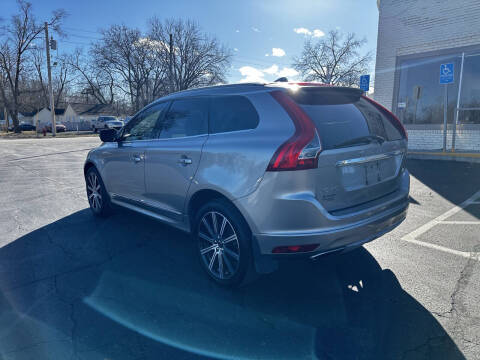 2016 Volvo XC60 T5 Drive-E Premier