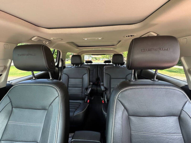 2020 GMC Acadia Denali