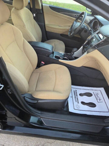 2011 Hyundai Sonata Hybrid