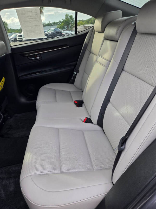 2017 Lexus ES 350
