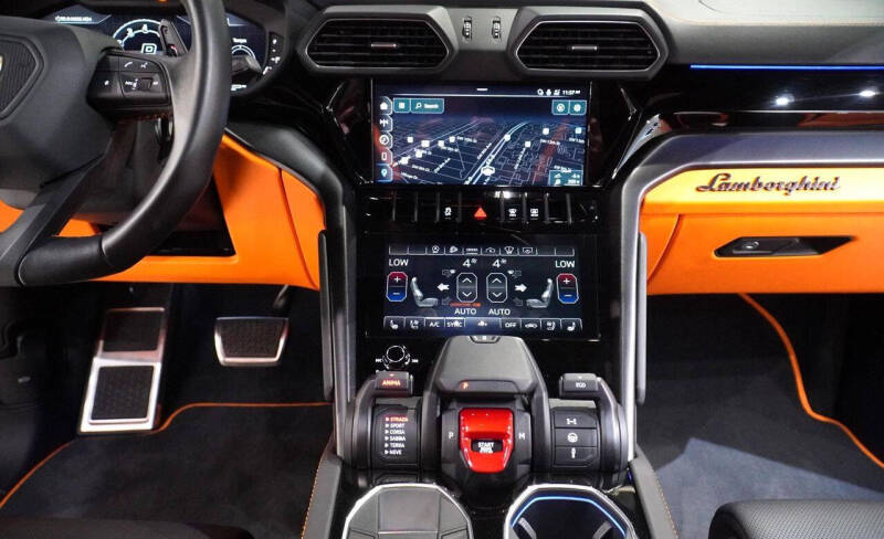 2024 Lamborghini Urus S