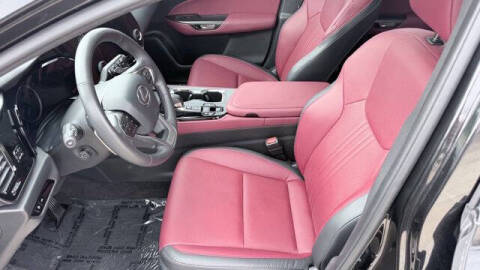 2025 Lexus NX 350h Premium
