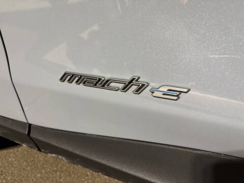 2024 Ford Mustang Mach-E Select