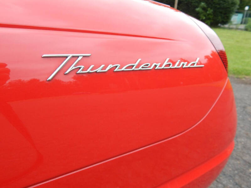 2002 Ford Thunderbird Deluxe